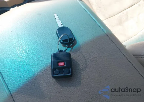 2004 Ford Expedition Eddie Bauer from USA, damaged, VIN 1FMRU17W14LA15490